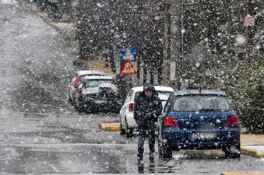 Κακοκαιρία «Ζηνοβία»: Εκτακτα προληπτικά μέτρα και στις Εθνικές οδούς -Αναλυτικά οι οδηγίες για τους οδηγούς